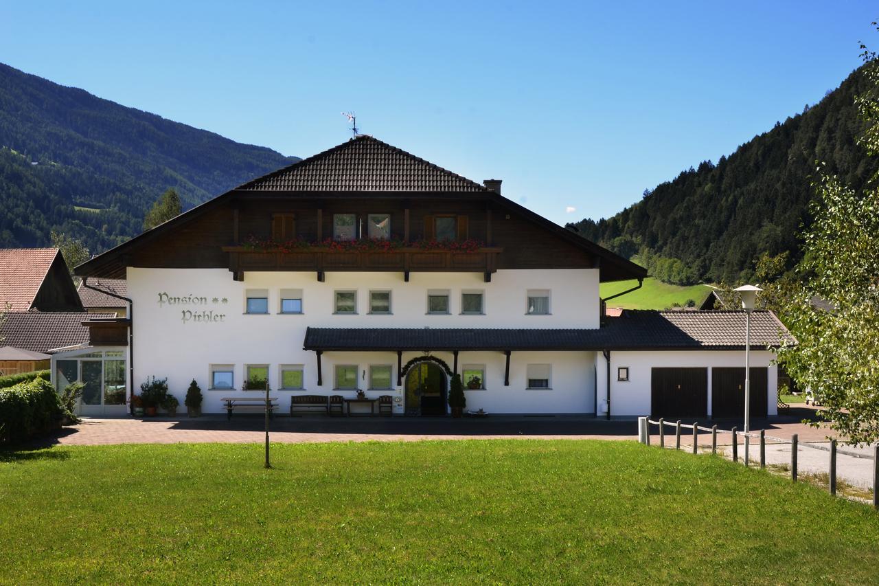 Pension Pichler Chienes Exterior photo